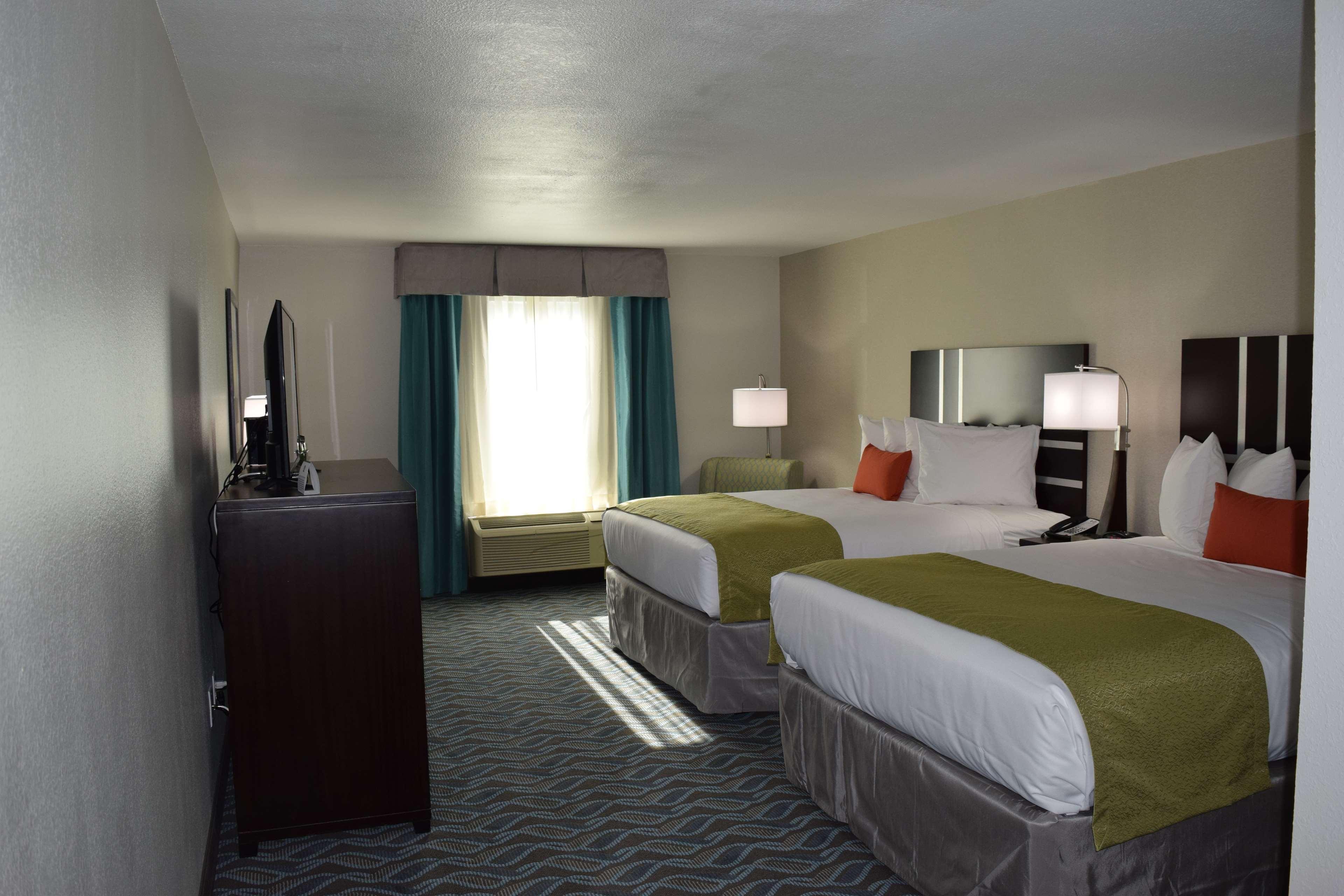 Best Western Plus Hardeeville Inn & Suites Exterior photo