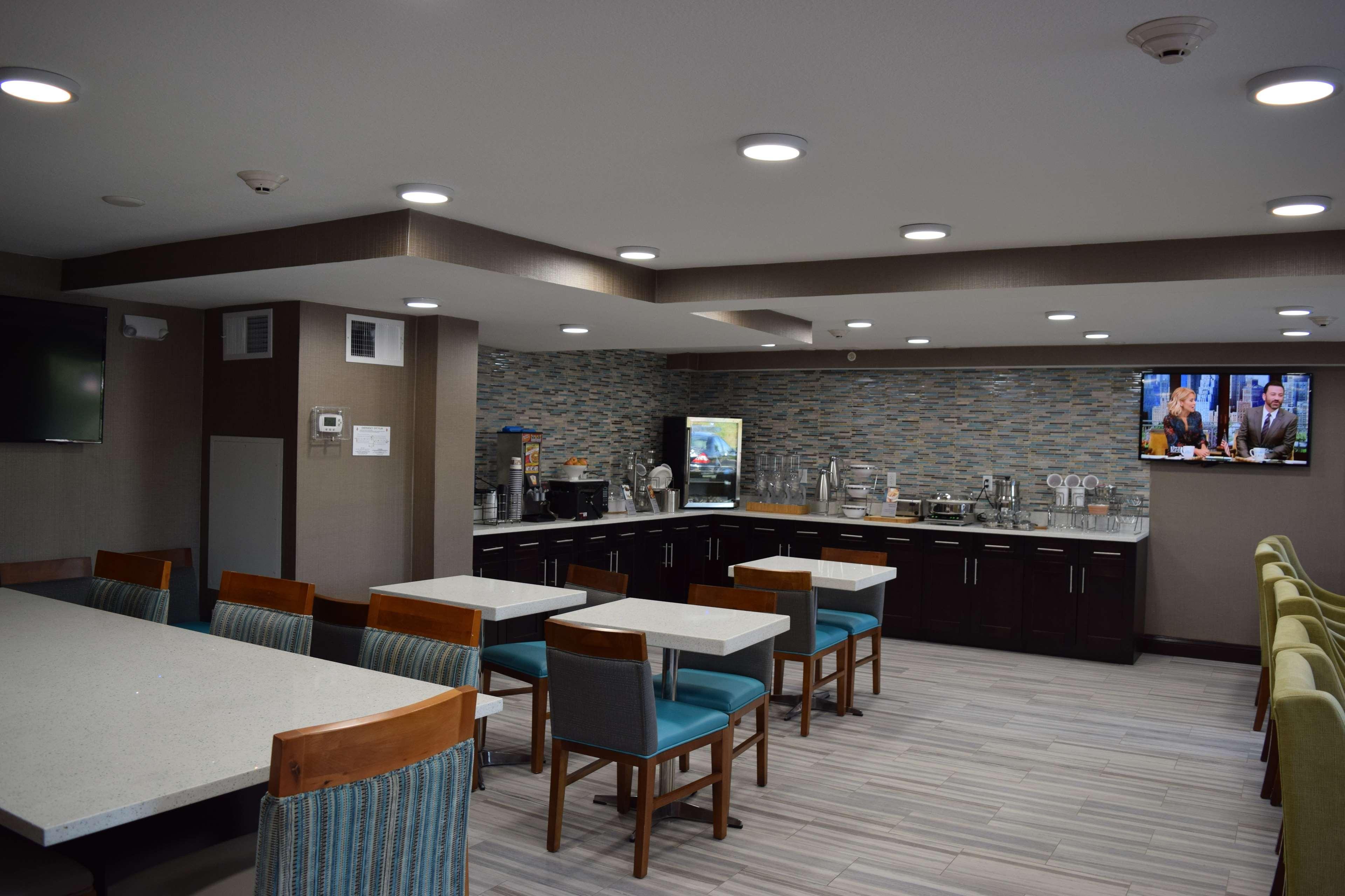 Best Western Plus Hardeeville Inn & Suites Exterior photo